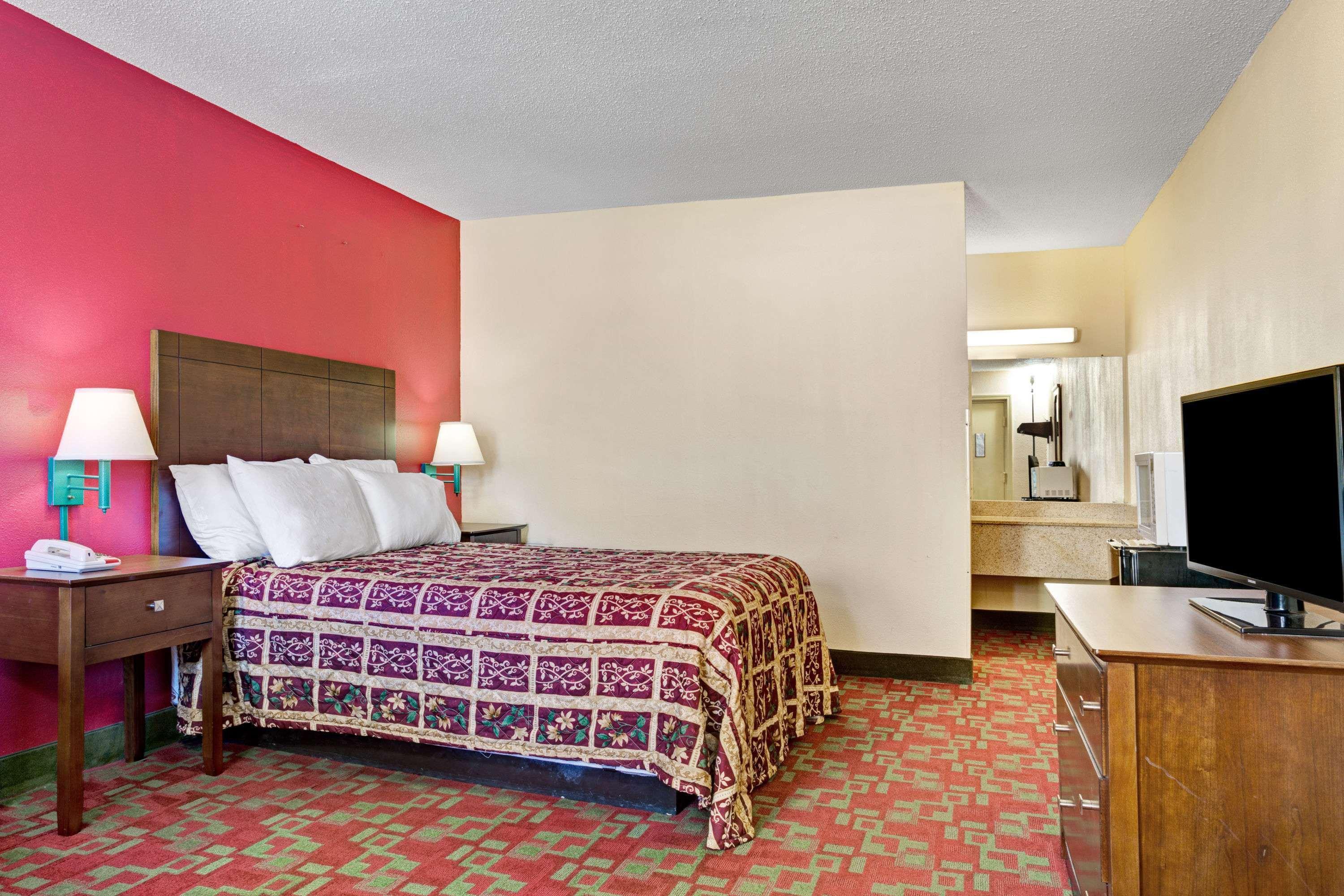 Days Inn By Wyndham Elizabeth City Esterno foto